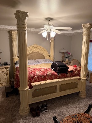 Estate sale item photo 79