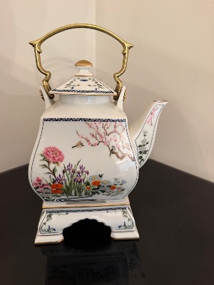 Estate sale item photo 186