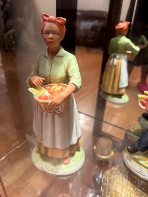 Estate sale item photo 45