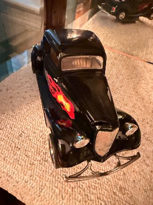 Estate sale item photo 14