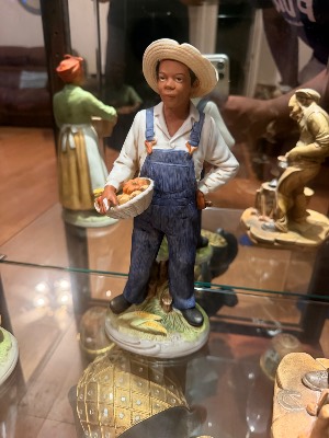 Estate sale item photo 44