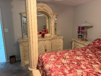 Estate sale item photo 132
