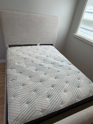 Estate sale item photo 6