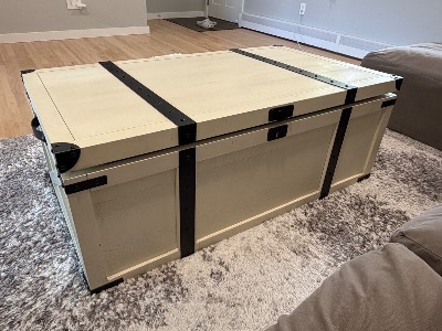 Estate sale item photo 10